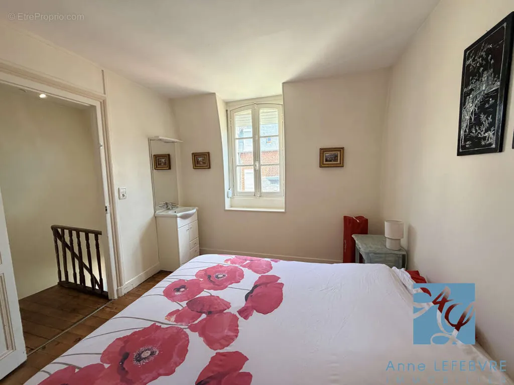 5-toaline maja asukohas Trouville-Sur-Mer