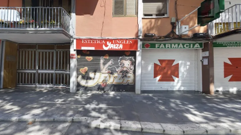 3 magamistoaga korter asukohas Badalona