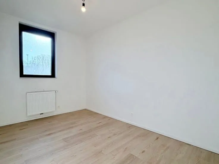 Pièces - Appartement à Jambes, Proche de la Rue Julie Dessy