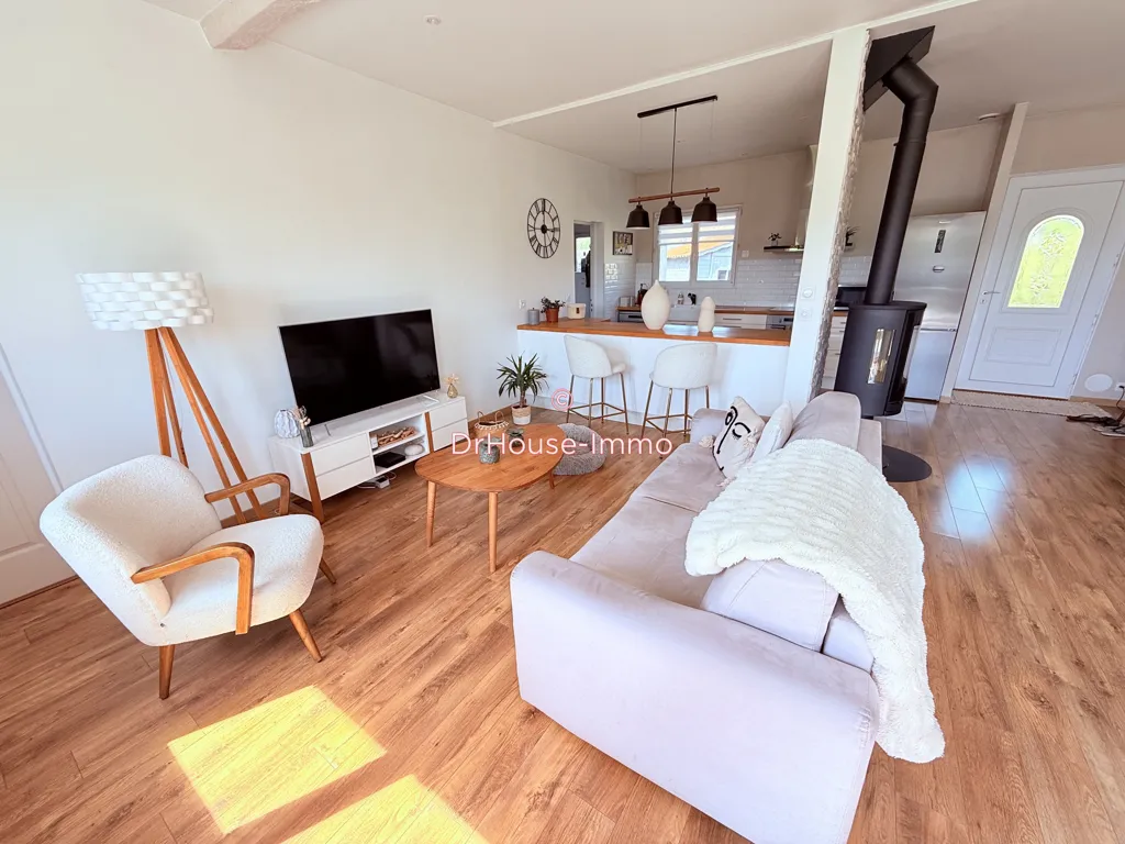 Séjour - Maison avec Jardin en Centre-Ville à Saint-Laurent-Médoc