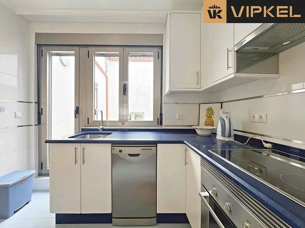 Cuisine - Apartment with Terrace in Porto do Son