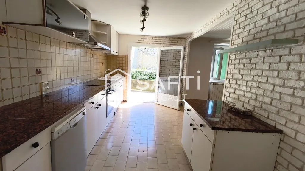 Cuisine - Maison de Village au Calme avec Terrasse