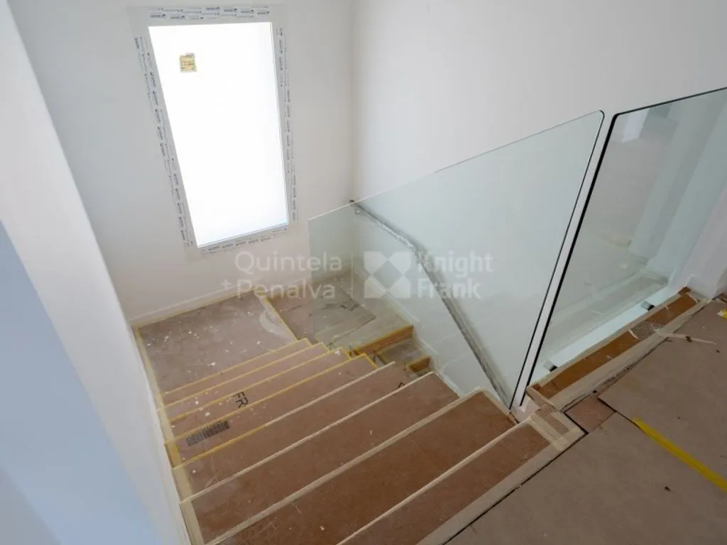 Pièces - Luxury Villa with Pool in Bicesse, Cascais
