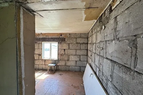 other_room