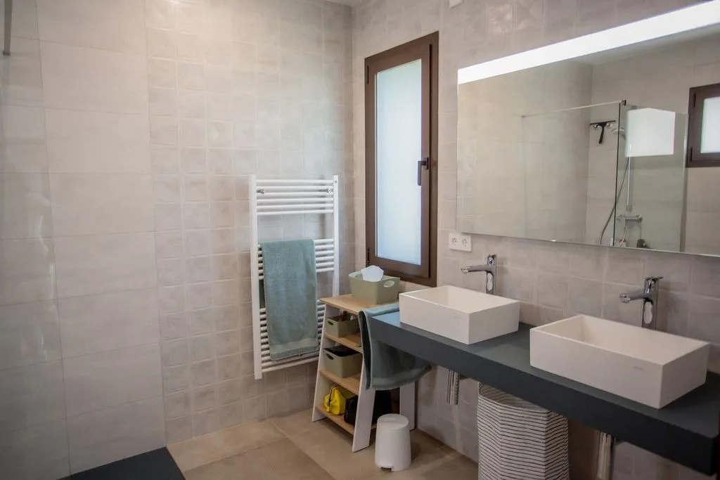 Bagni - Modern Villa with Pool in Jávea's Old Town