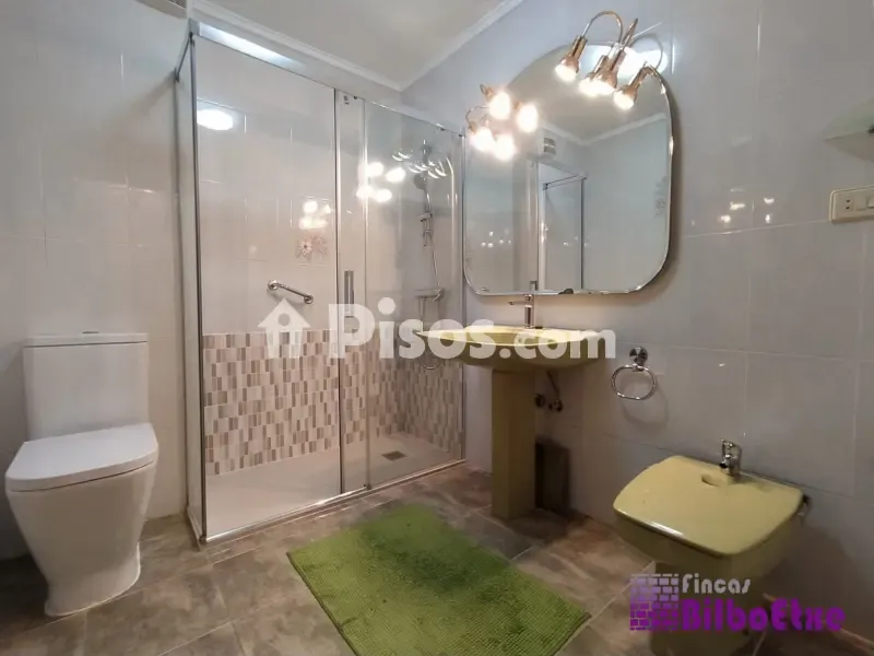 Salles de bain - Corner Flat with River Views in La Peña
