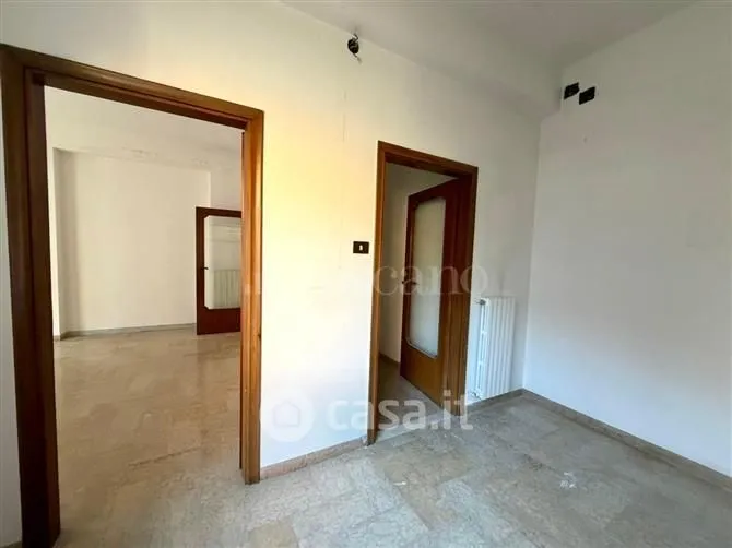 Esik - Apartment with Balconies in Avellino