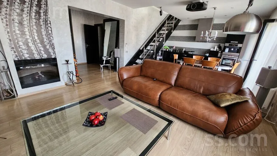 Séjour - 5-Bedroom Apartment with River View in Salaspils