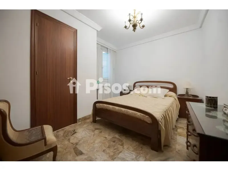 Magamistoad - 3-Bedroom Flat with Ascensor in Eibar