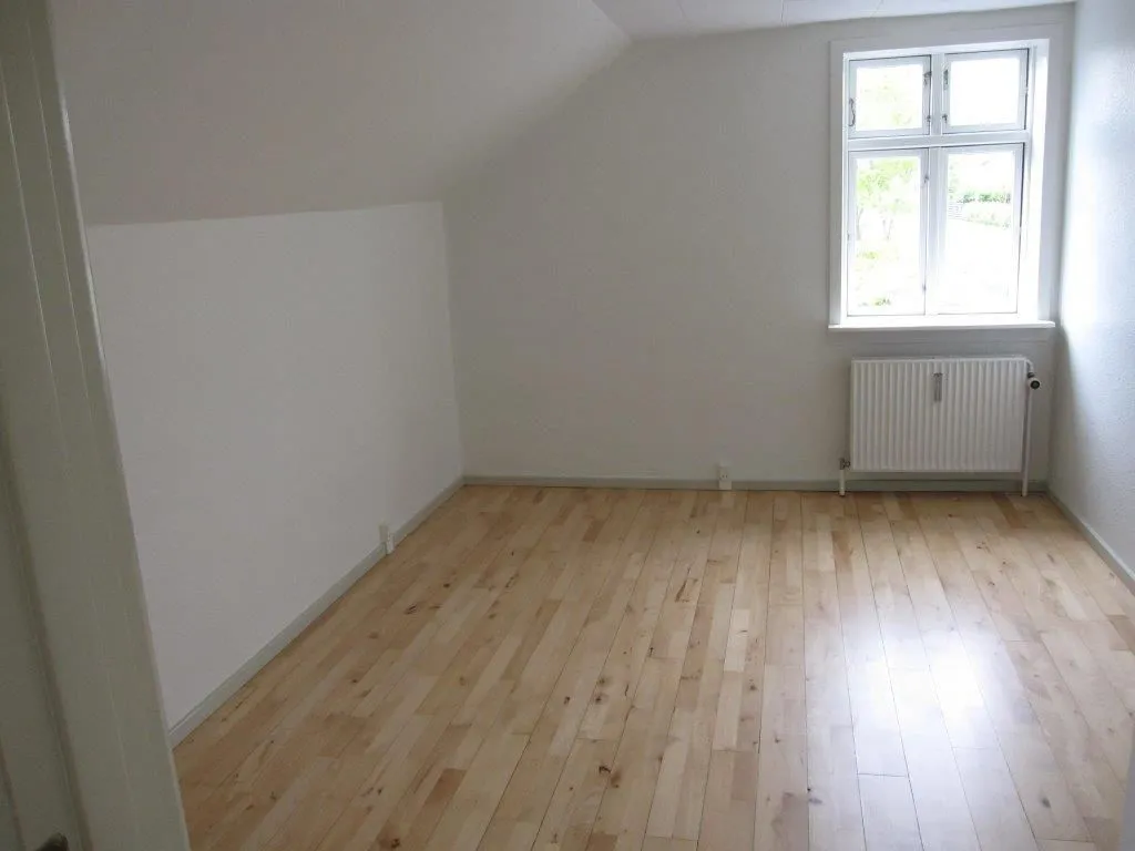Pièces - Student Flat with Pets Allowed in Gistrup