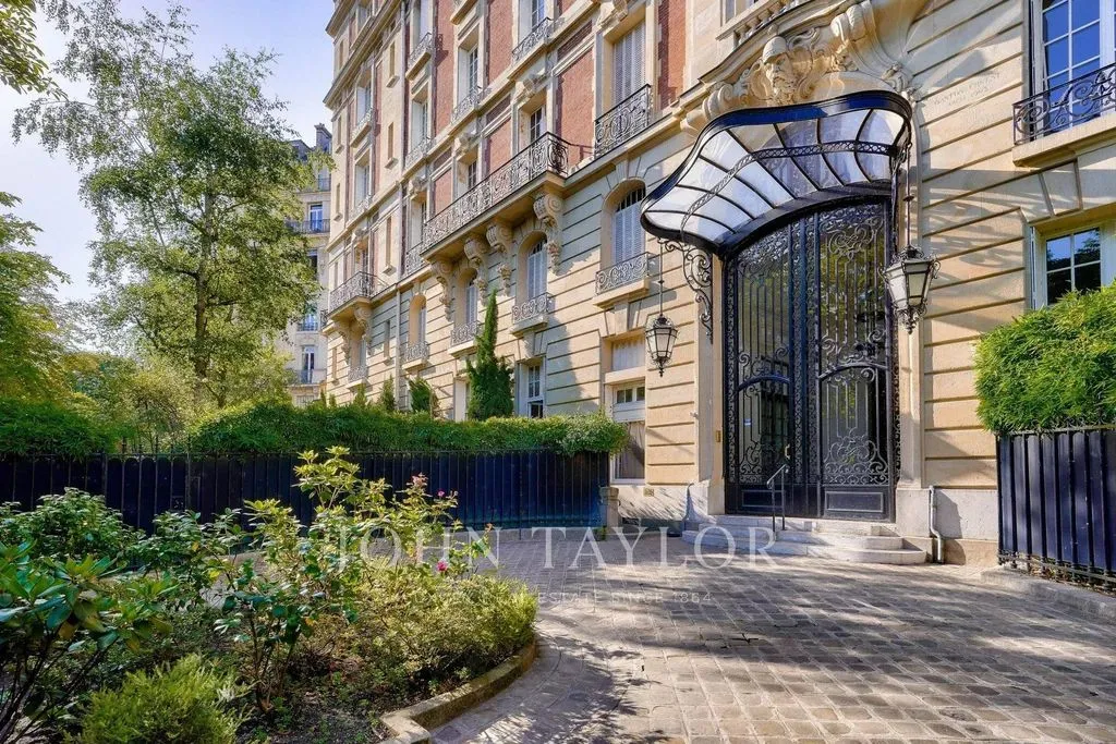 Jardin - Appartement Luxueux avec Jardin Privé à La Muette
