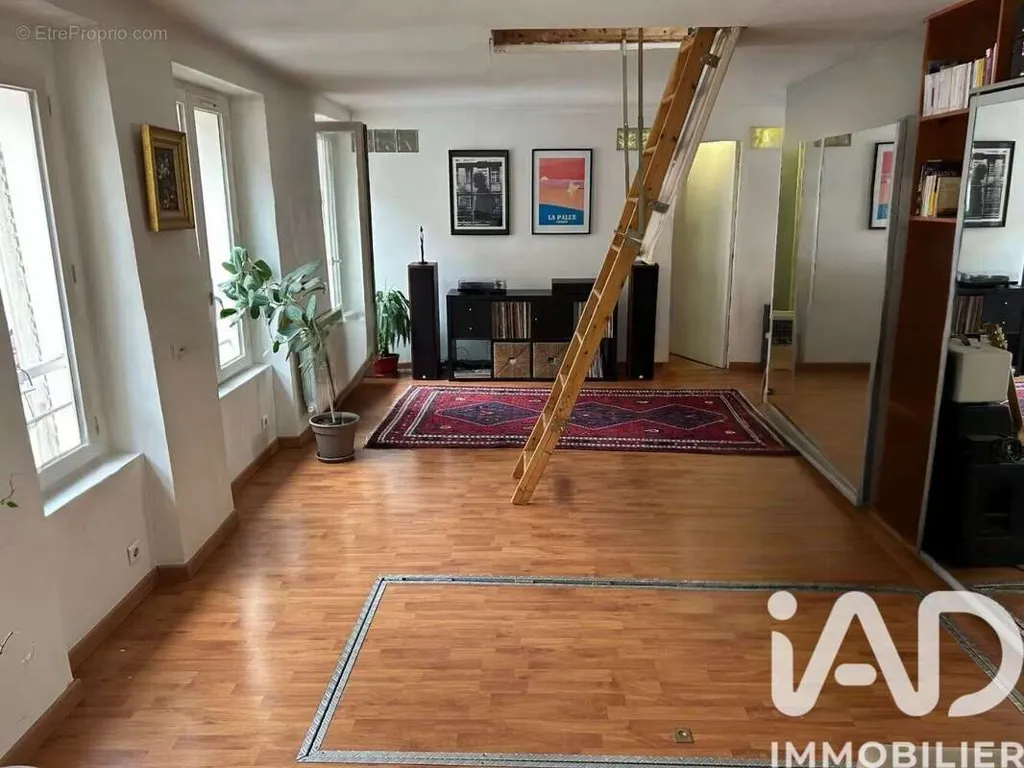 Maison 3 pièces à Pantin
