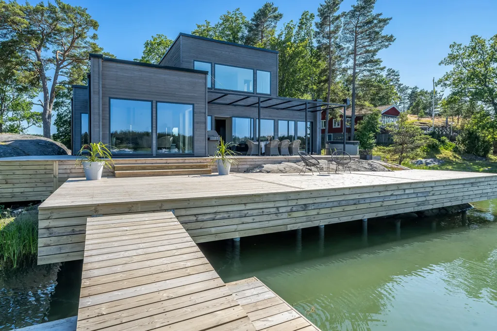 Välivaade - Modern Seafront Villa in Söderköping