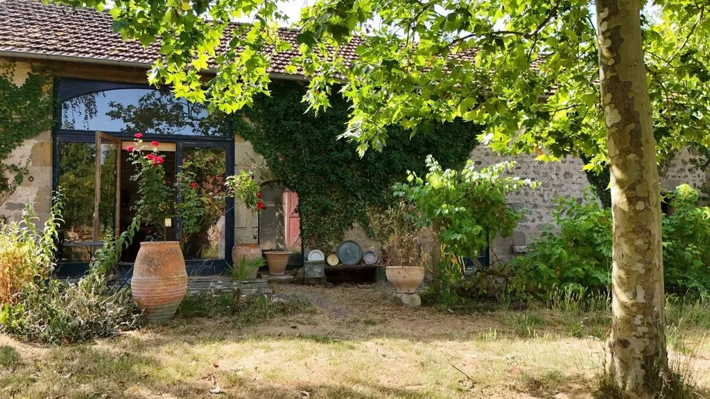 Aed - Charming Domain with Pool near Autry Isards