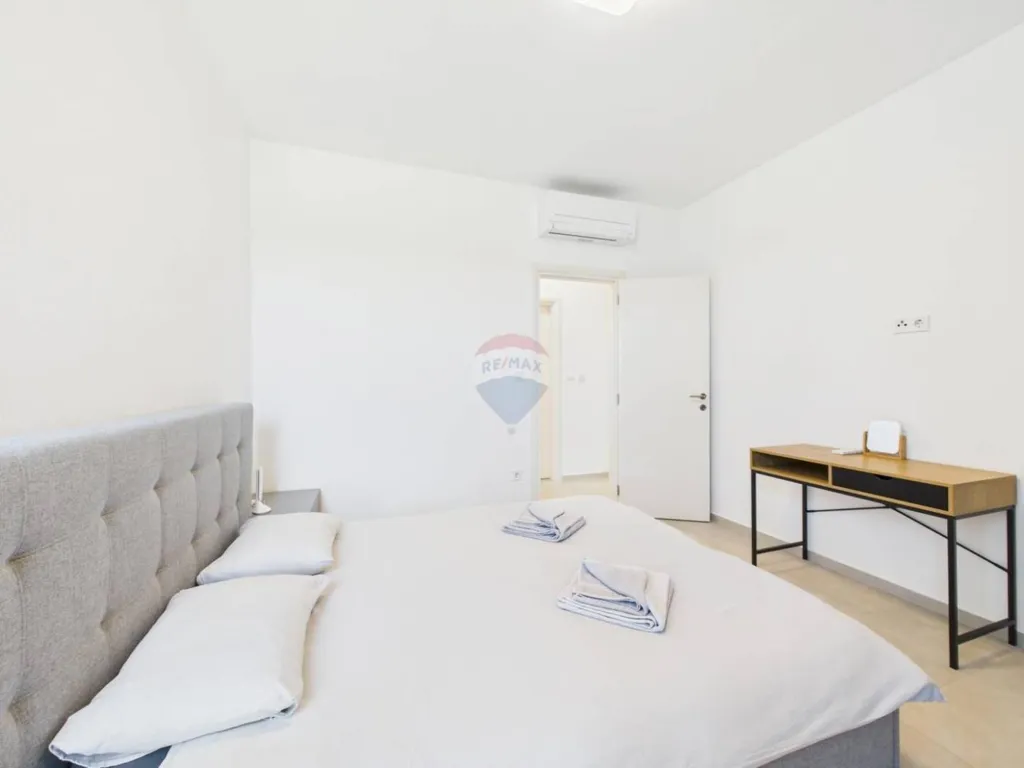 Chambres - Modern Apartment with Balcony in Štinjan, Pula