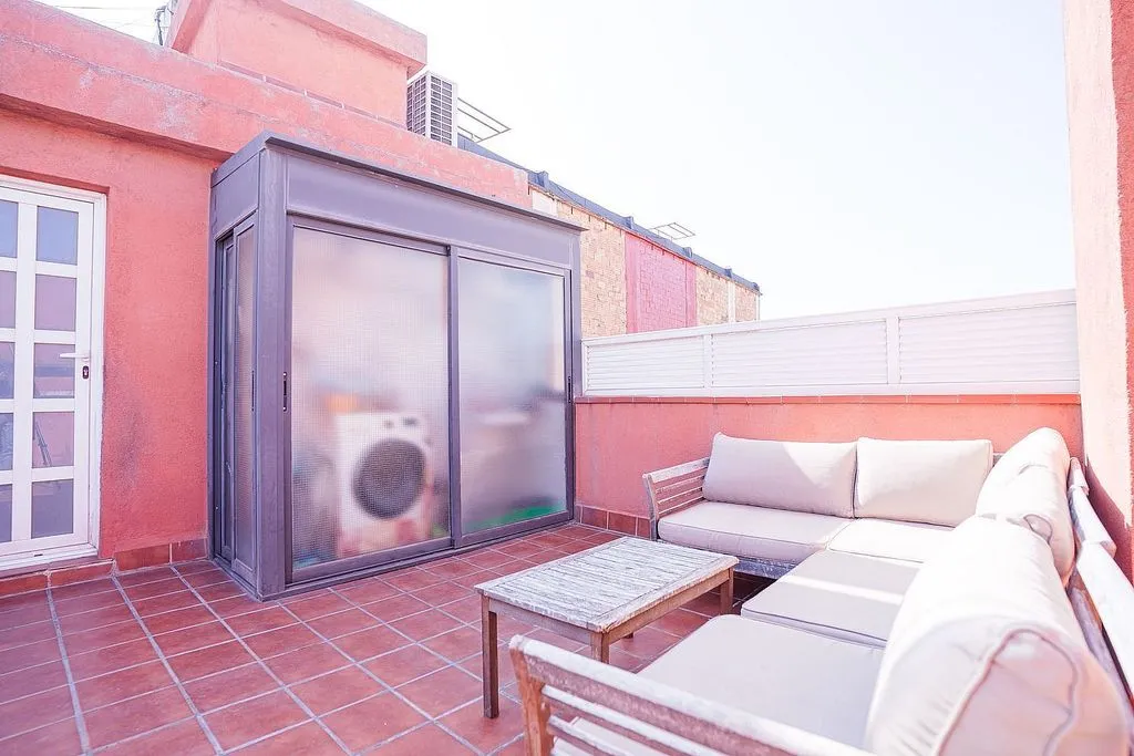 Terrasse - Patio House with Terrace in Santa Coloma de Gramenet