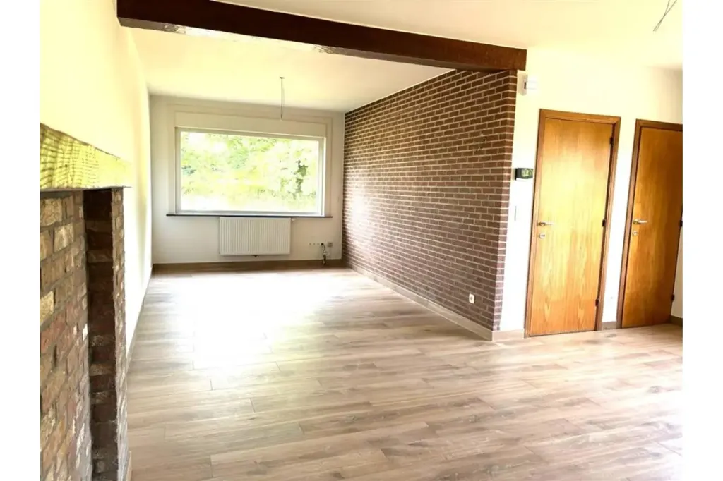Elutuba - Renovated House with Garden in Paal