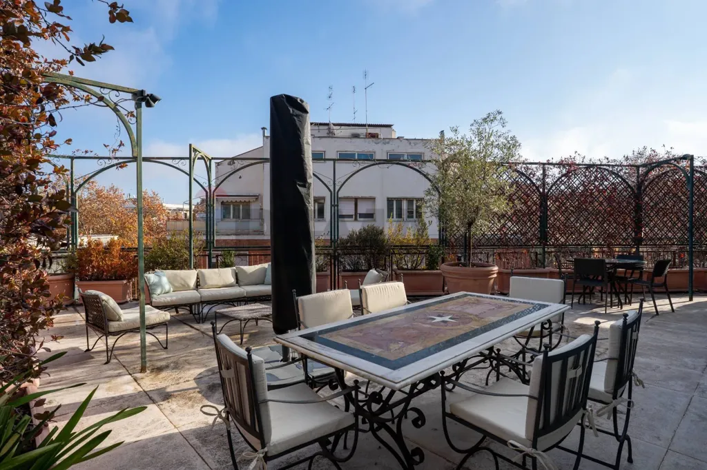 Terrass - Penthouse with Terraces in Parioli, Rome