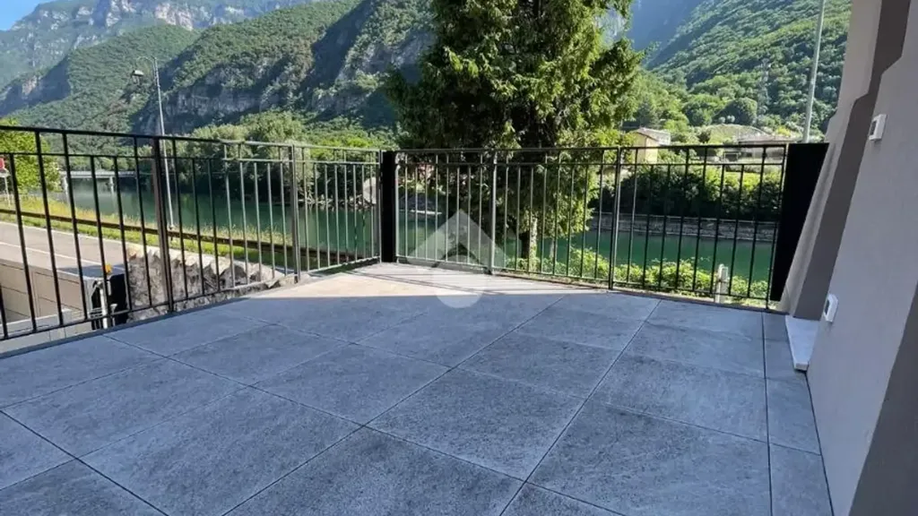 Rõdu - Rustic Villa with River View in Campolongo sul Brenta