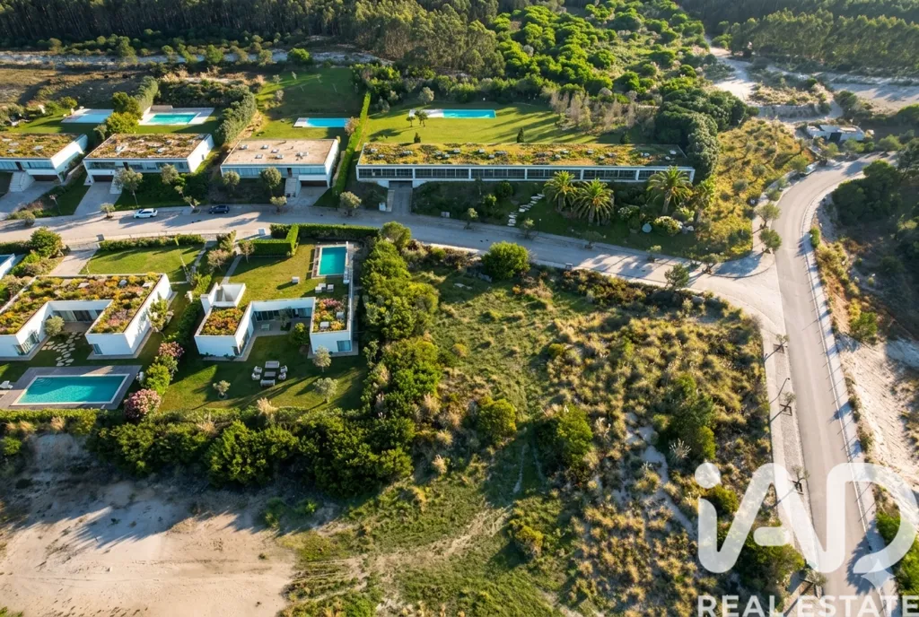Vue aérienne - Construction Plot in Bom Sucesso Resort, Óbidos