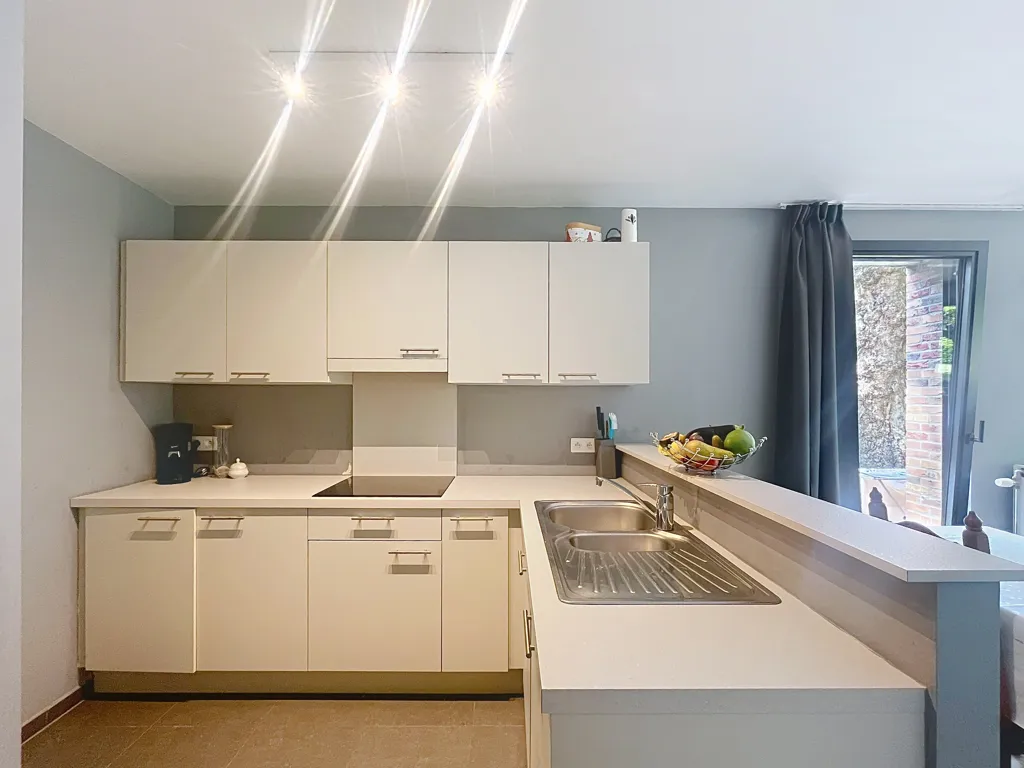 Köök - 2-Bedroom Apartment with Terrace in Eeklo