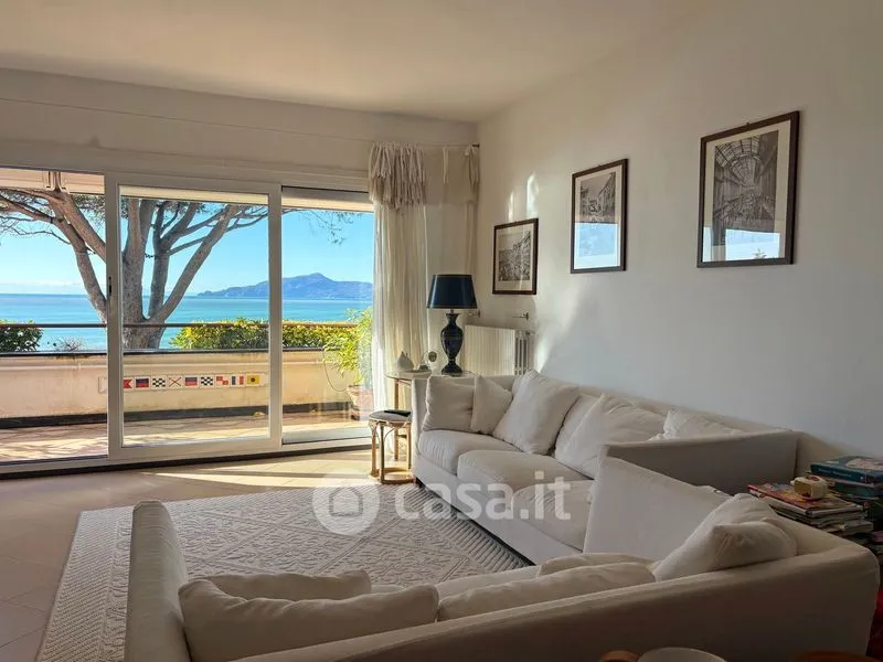 Elutuba - Attico with Sea View in Lavagna