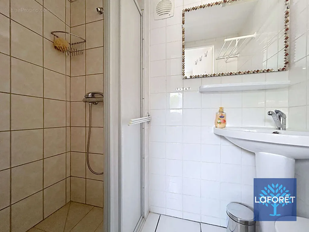 Bagni - House with Pool and Workshop near Nesmy