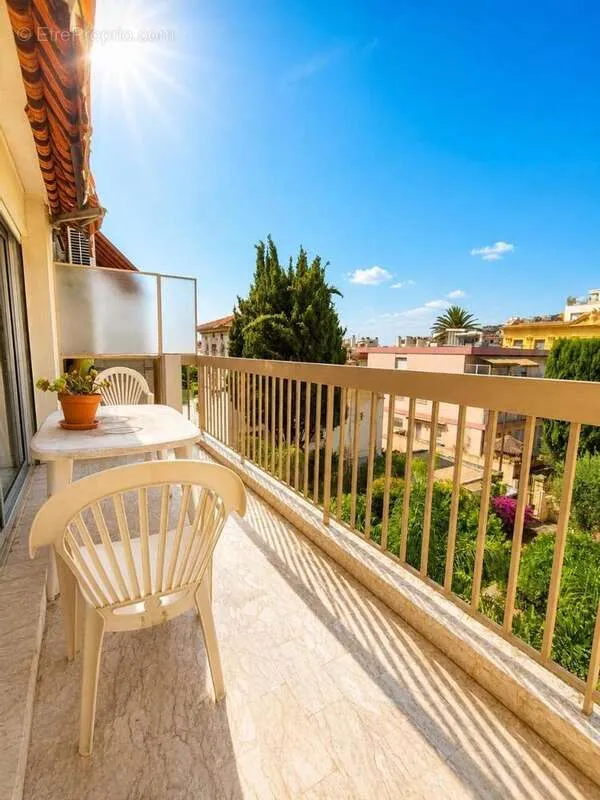 Balcon - Appartement avec Terrasse au Cœur des Poètes à Nice