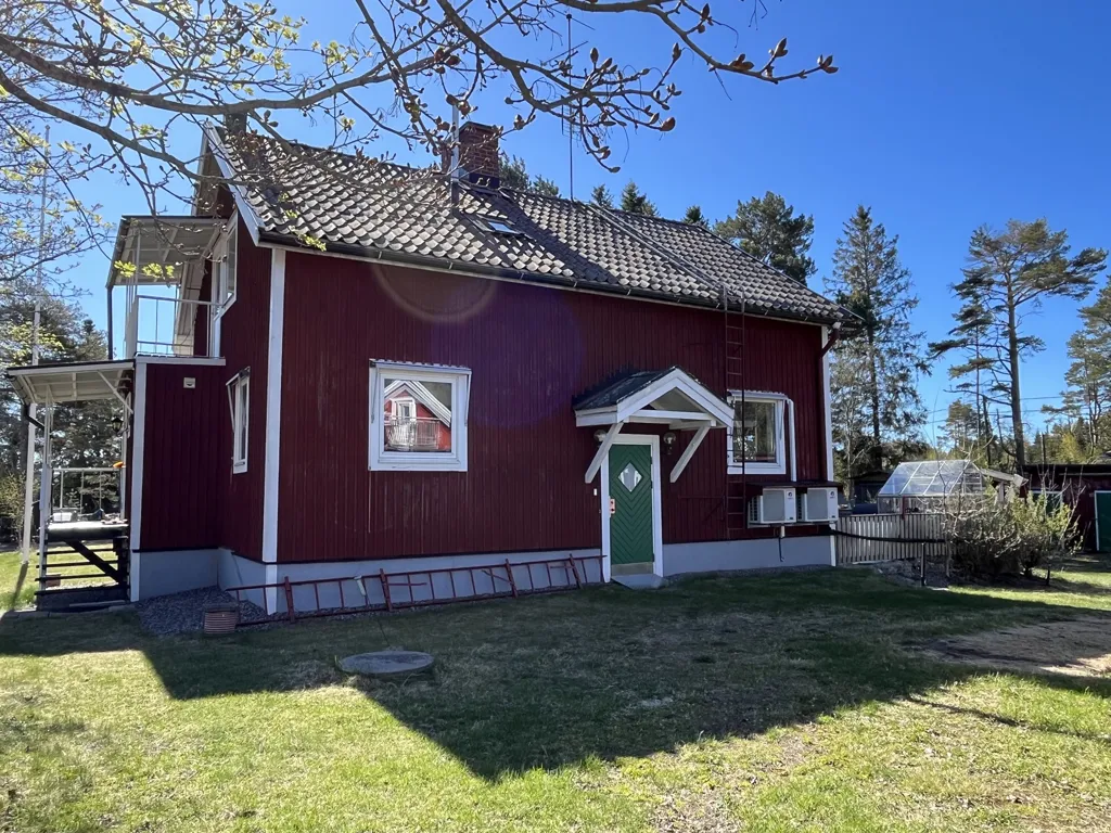 Extérieur - Seaside Villa with Guesthouse in Lörudden