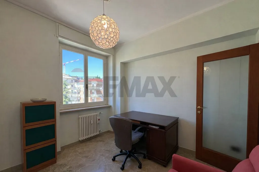 Kabinet - Apartment with Balcony near L'Aquila Centre