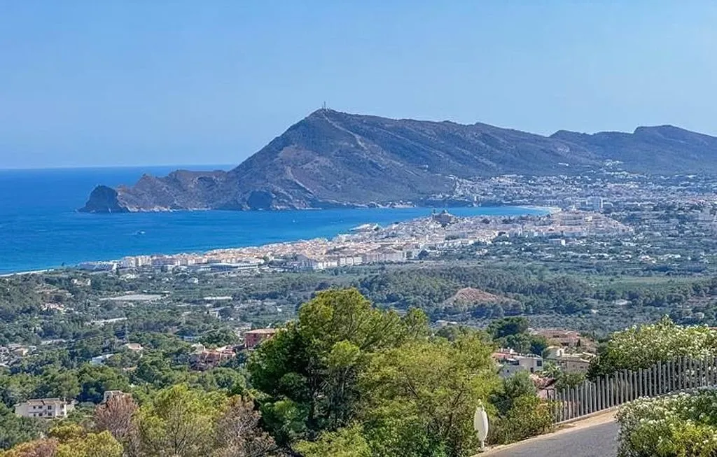 Villa with Pool and Terrace in Altea la Vella