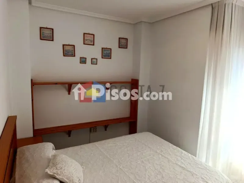 Chambres - Apartment with Terrace near Noja Centre