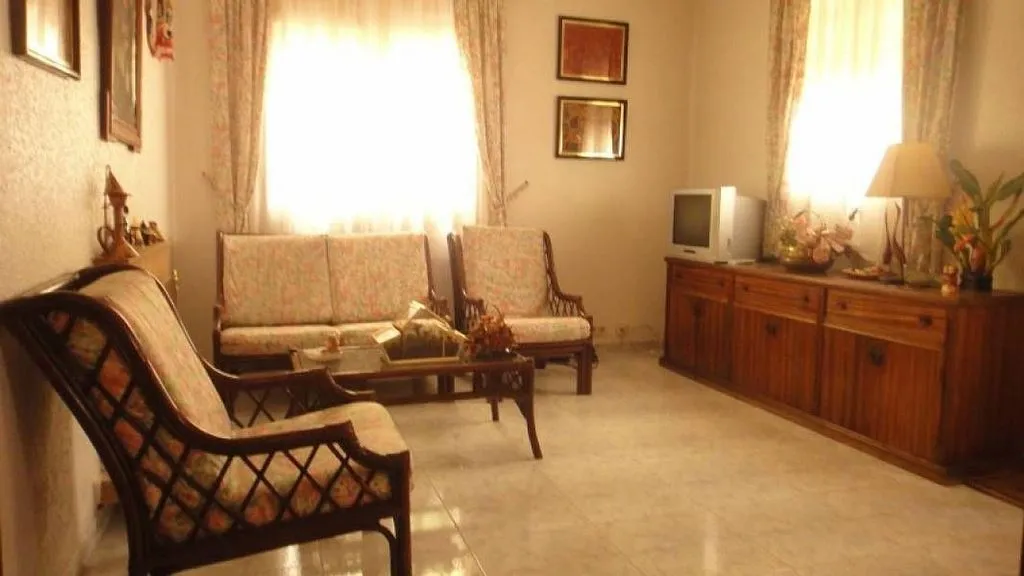 Séjour - Luxury House with Terrace in Cornellà de Llobregat