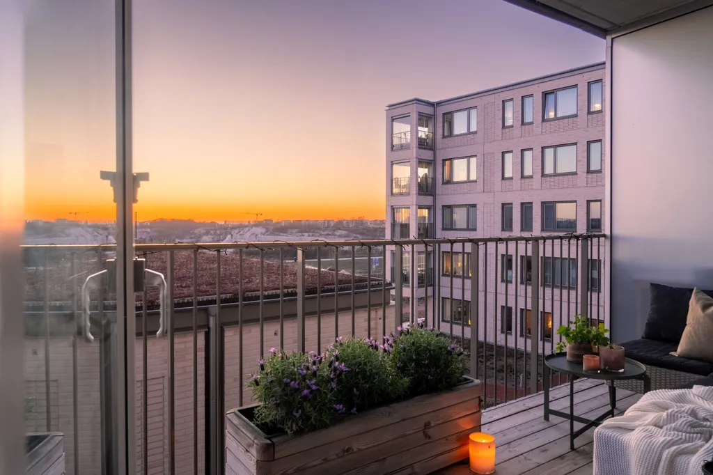 Balcone - Modern Two-Bedroom Flat with Balcony in Skåne