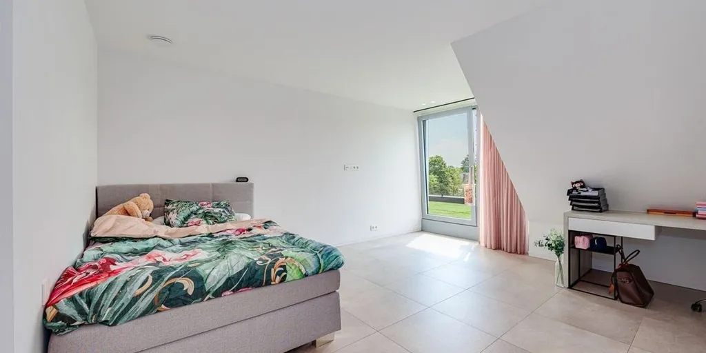 Bedrooms - Mixed-Use Building with Showroom in Borsbeek