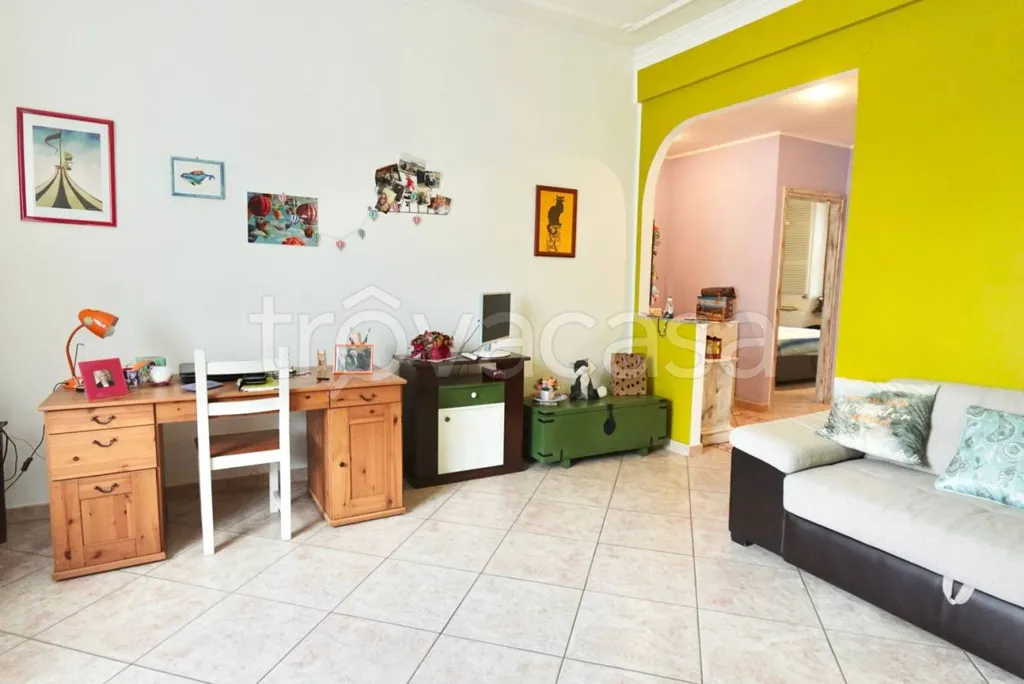 Elutuba - Bright Apartment with Balcony in Turin