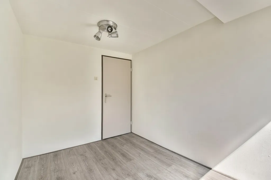 Toad - Modernised Corner House in Capelle aan den IJssel