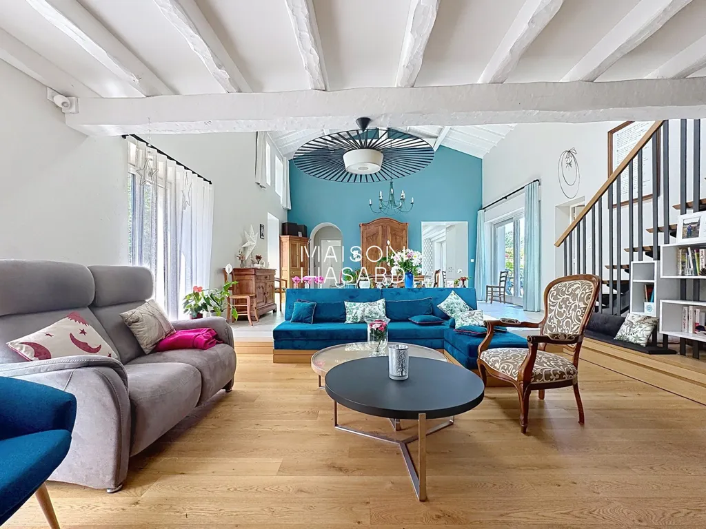 Séjour - Maison de Luxe avec Jardin à Vertou