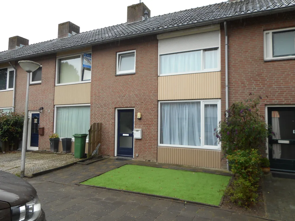 Välivaade - Studio in Central Eindhoven