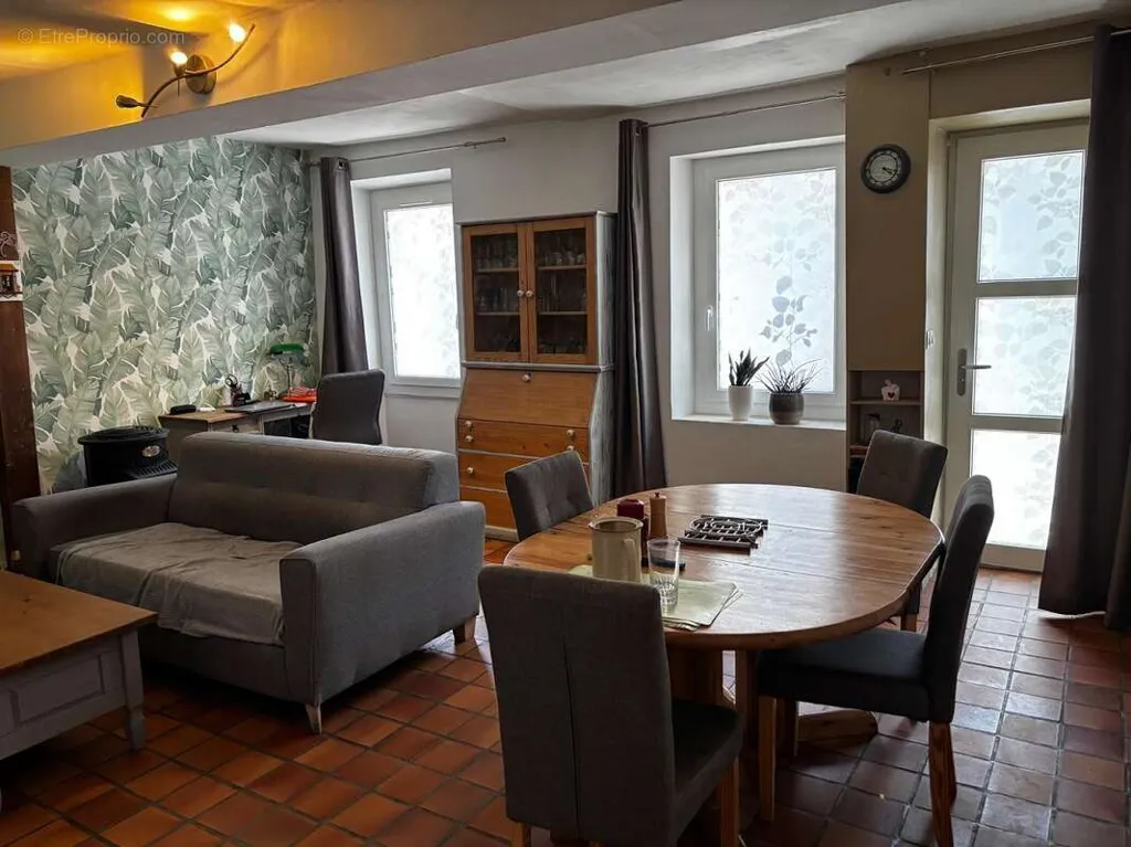 Dining Room - Historic House with Garden in Issou Centre