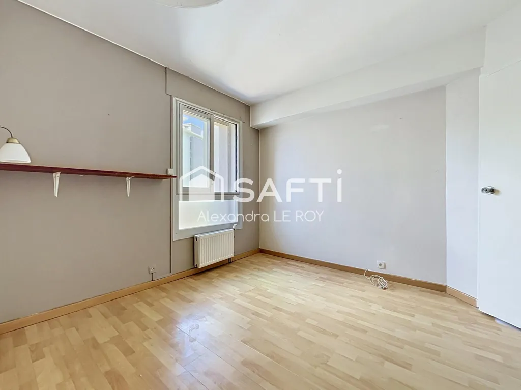 Toad - 2-Bedroom Apartment with Balcony in Montpellier