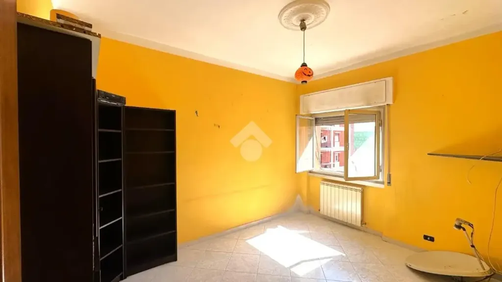 Pièces - Rear-Facing Flat with Balcony in Bolzaneto