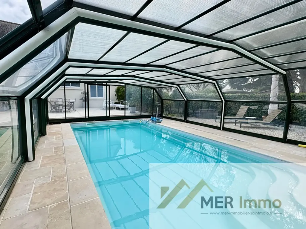 Piscine - Maison avec Vue sur la Baie et Piscine Chauffée à Cancale