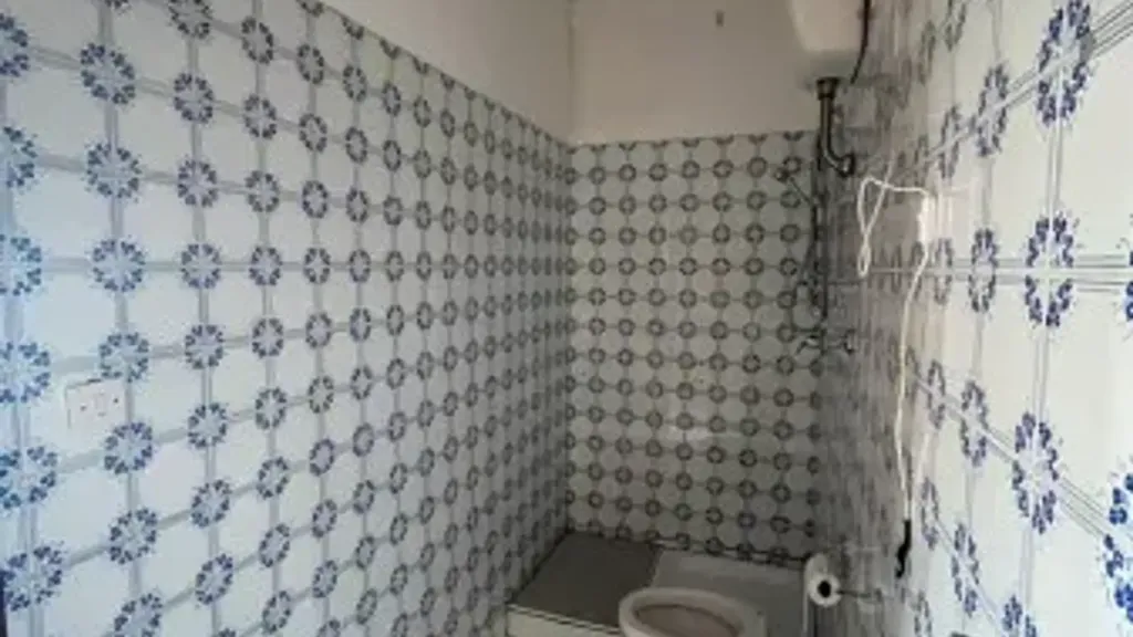 Vannitoad - Duplex with Balcony in Maddaloni
