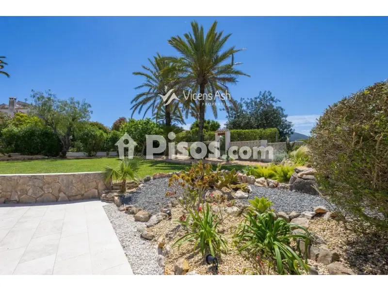 Aed - Renovated Villa with Pool in Jávea