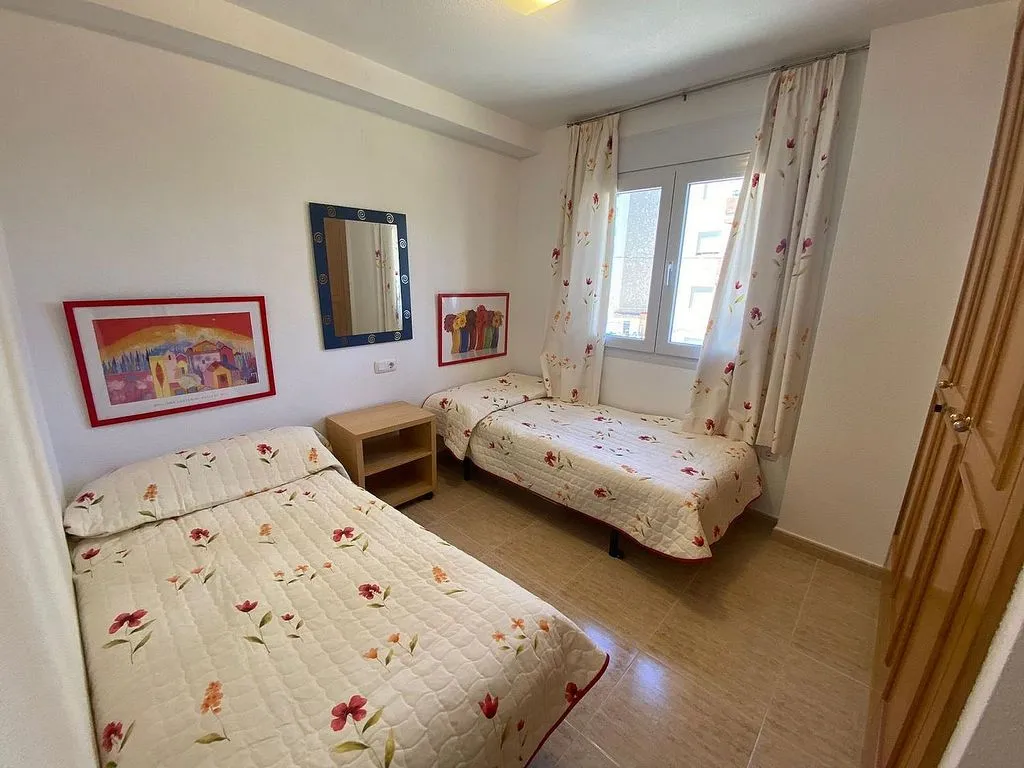 Magamistoad - Spacious Apartment with Sea View in Caleta