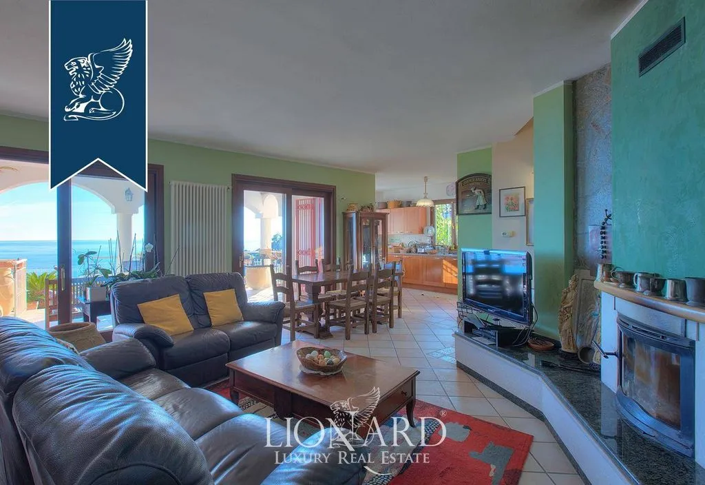 Séjour - Luxury Villa with Sea View in Ventimiglia