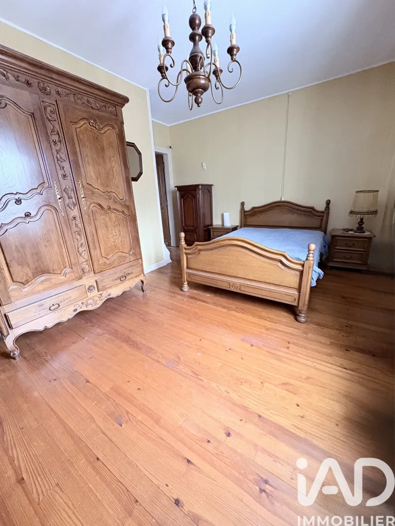 Bedrooms - Detached House with Garden in Prouvy