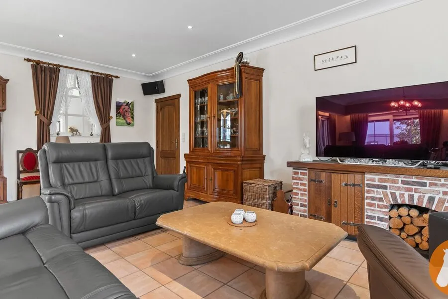 Elutuba - Equestrian Facility with Villa in Mechelen