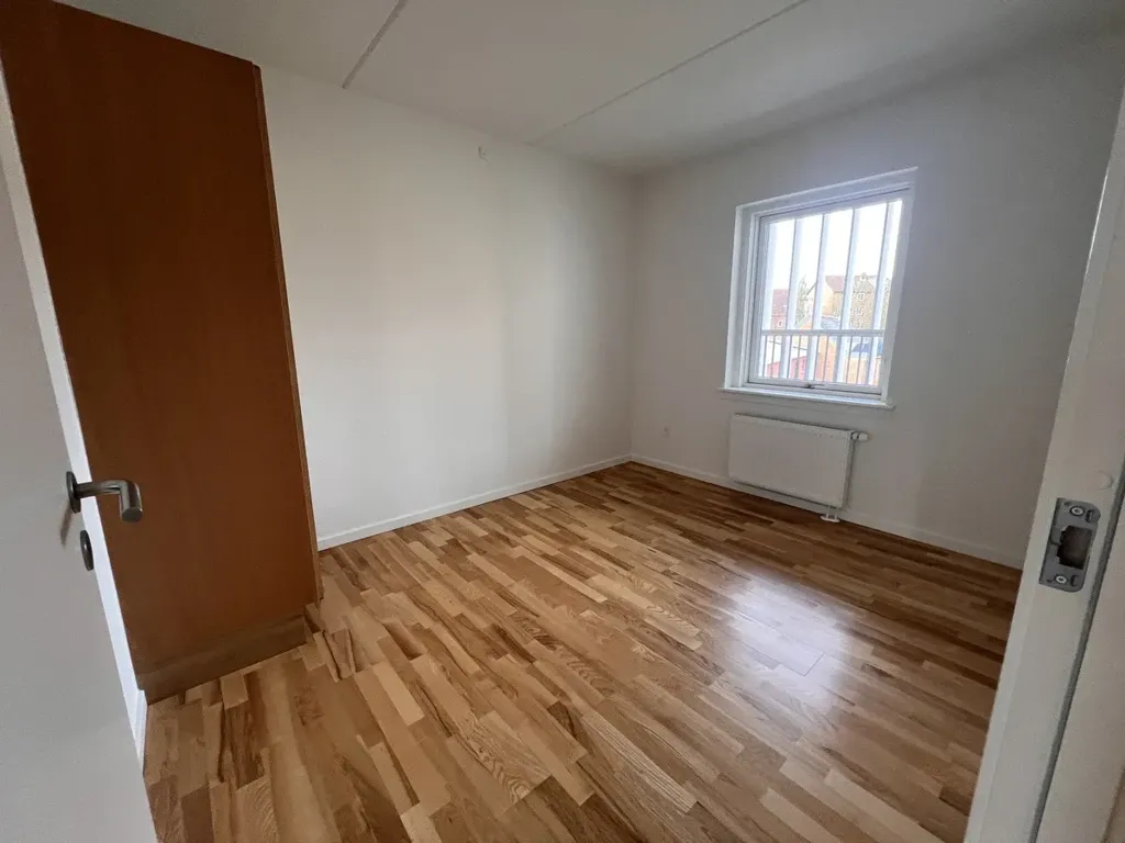 Toad - 4-Bedroom Apartment with Balcony in Kolding